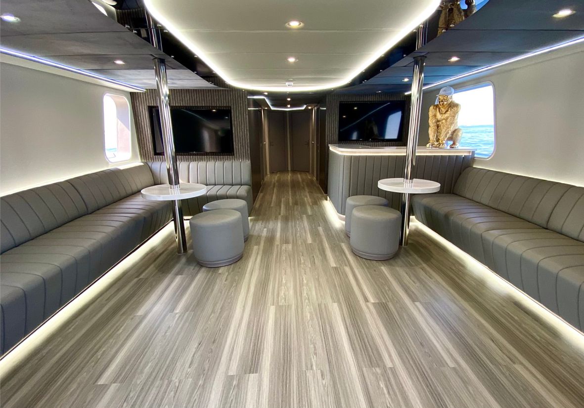 Sweet Caroline 125ft(38m) 150 Guest Capacity - Flame Travel Dubai