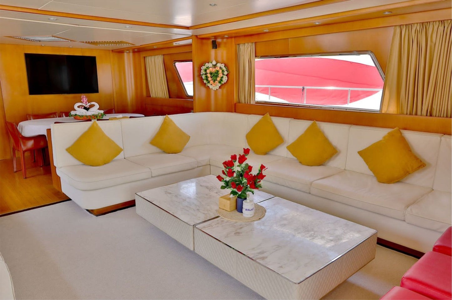 San Lorenzo 82ft(25m) 50 Guest Capacity - Flame Travel Dubai
