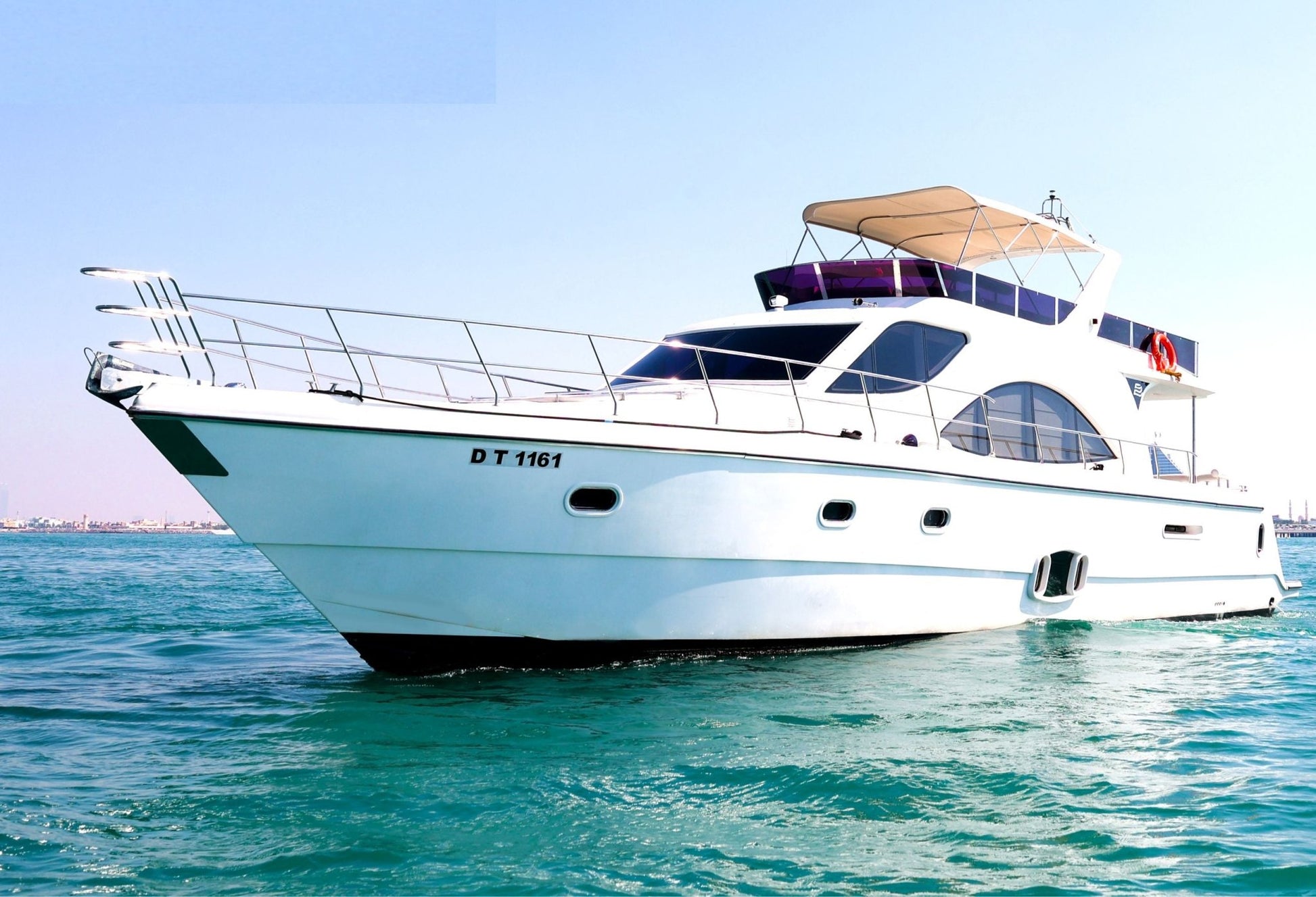 Tisck 75ft(23m) 30 Guest Capacity - Flame Travel Dubai