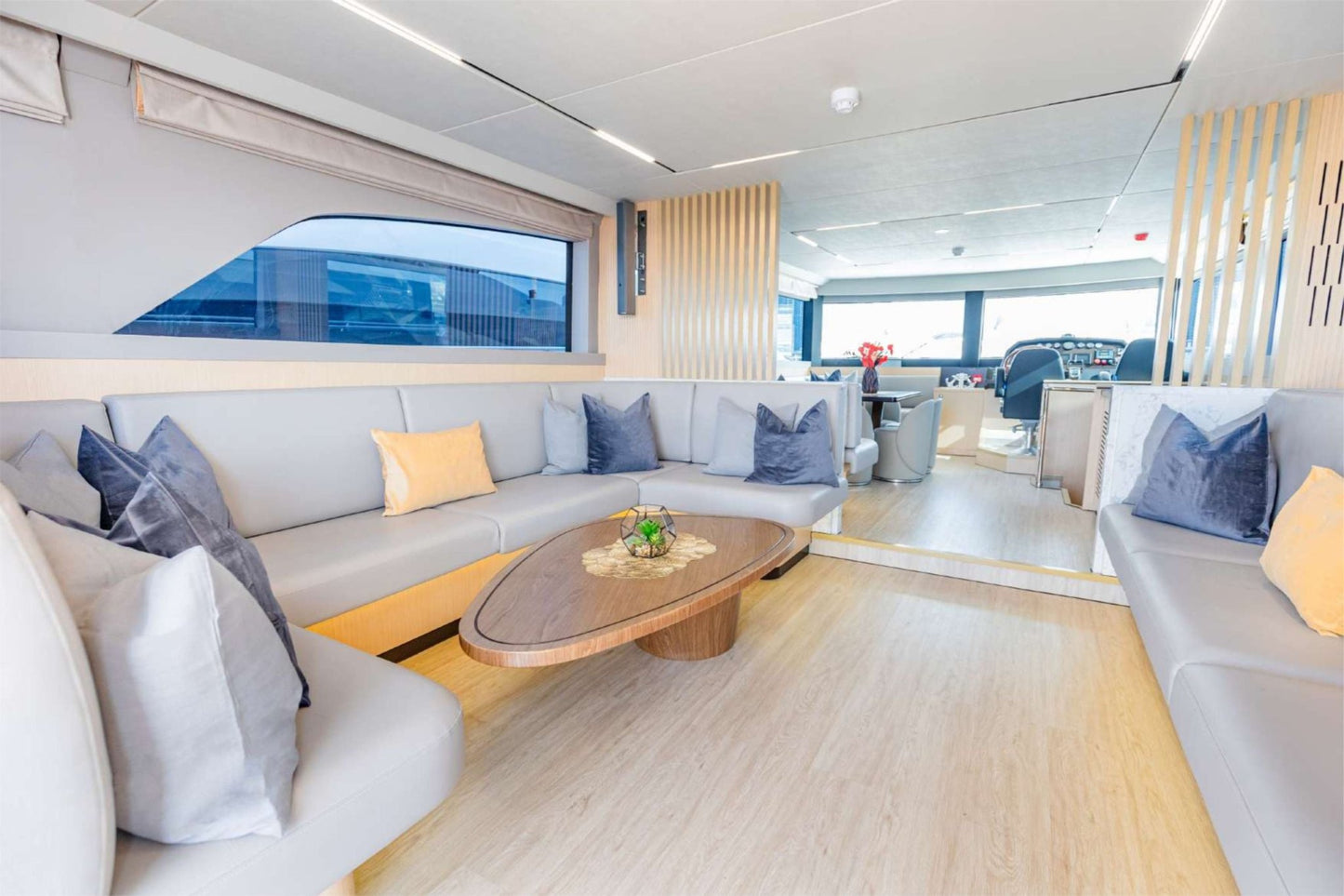 Reno,Gala,Aura 62ft(19m) 25 Guest Capacity - Flame Travel Dubai