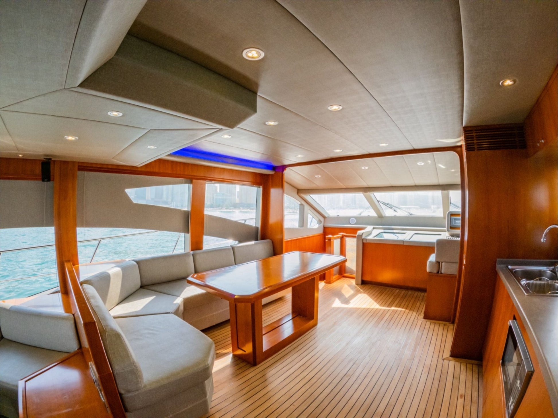 Lana 62ft(19m) 20 Guest Capacity - Flame Travel Dubai