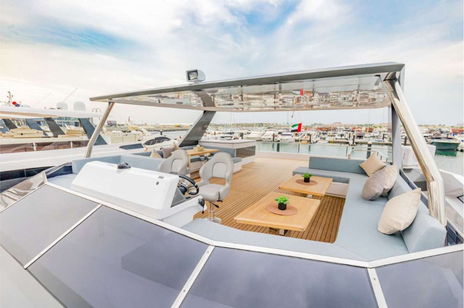 Infinity 60ft(18m) 40 Guest Capacity - Flame Travel Dubai