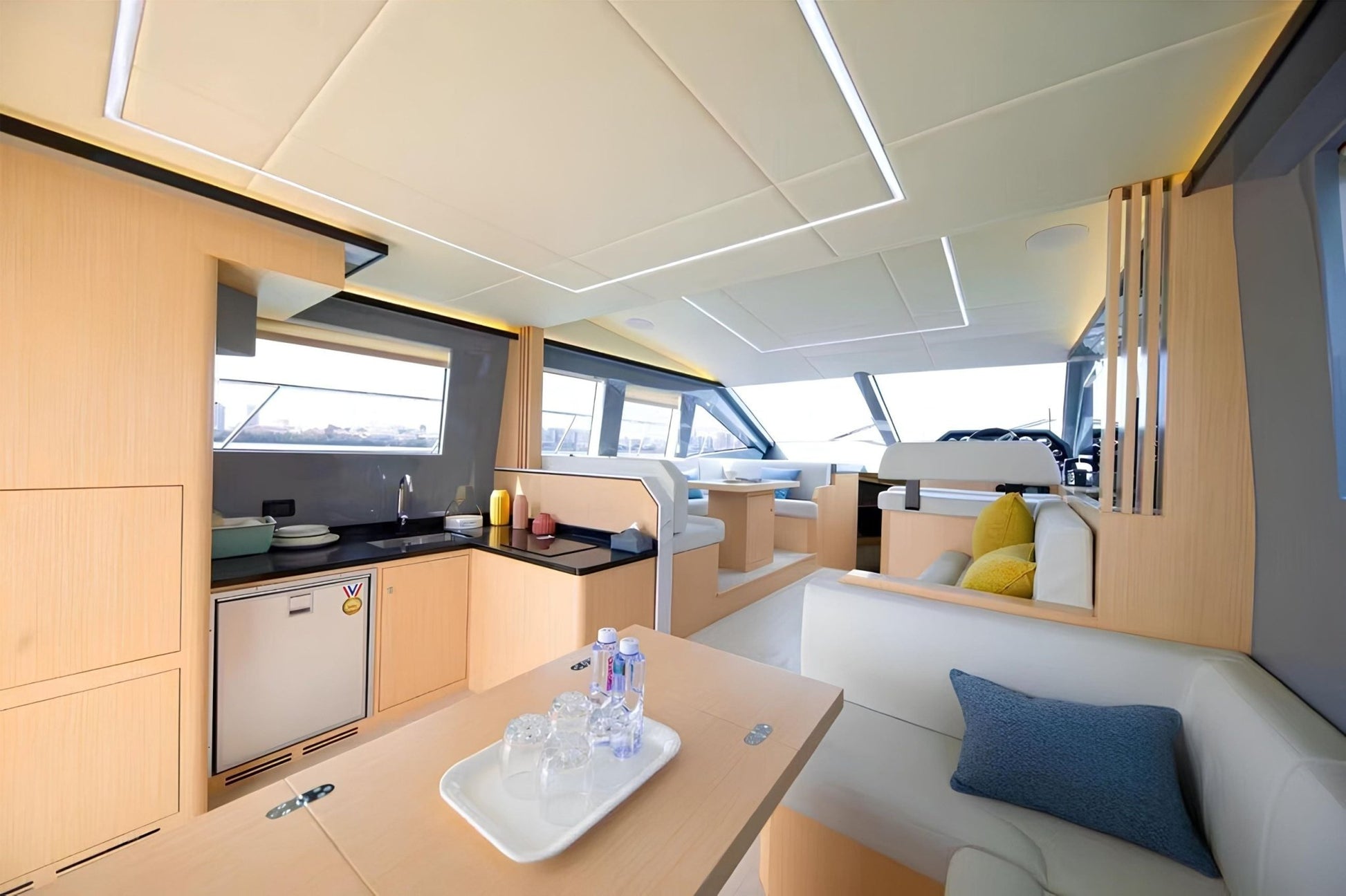 Zia,Rio,Ava 52ft(16m) 15 Guest Capacity - Flame Travel Dubai